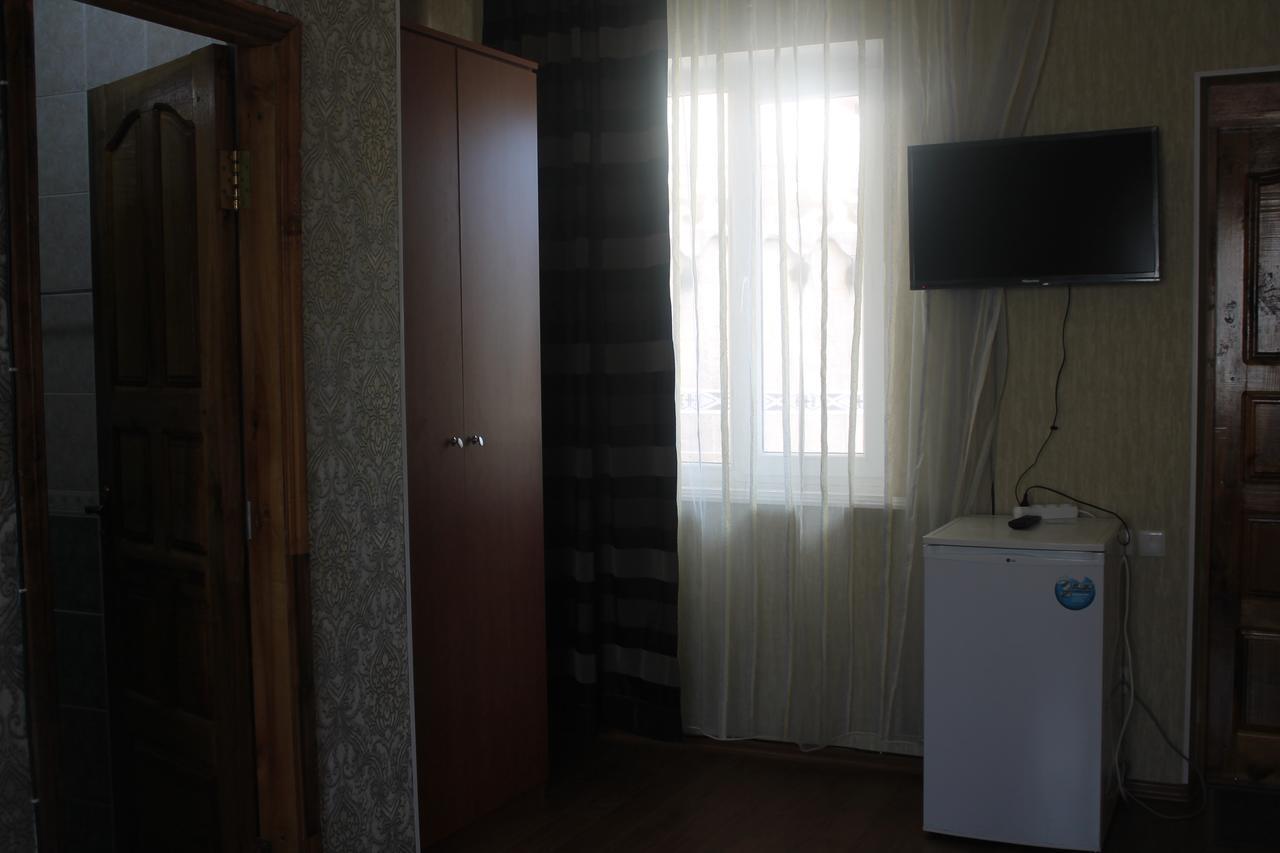 Адилет Hotel Cholpon-Ata Exterior photo